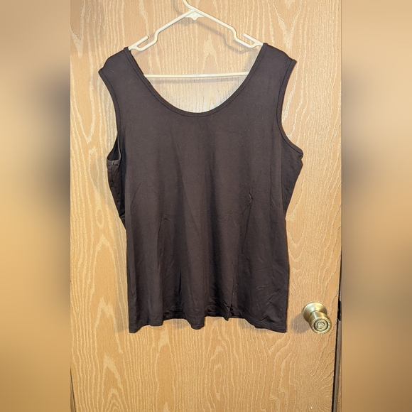 NWOT - CJ Banks - Brown V-Neck Tank - 1X - Picture 3 of 6